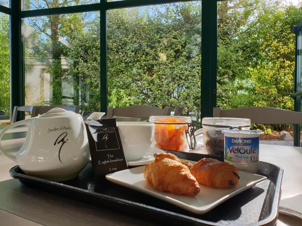 Brit Hotel Du Moulin De La Pioline - La Table A Fromages Aix-en-Provence Luaran gambar